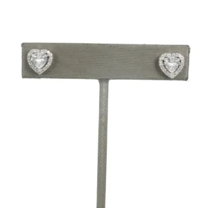 Brinco Banhado a Ródio  Coração Cravejado com Pedra