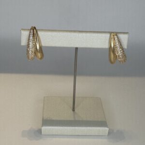 15337201072-img-1864-2.jpeg Brinco Banhado a Ouro Gota Meio Cravejado