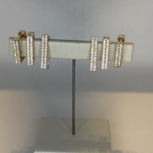 Brinco Trio  Banhado a Ouro Quadrado Cravejado Dentro e Fora