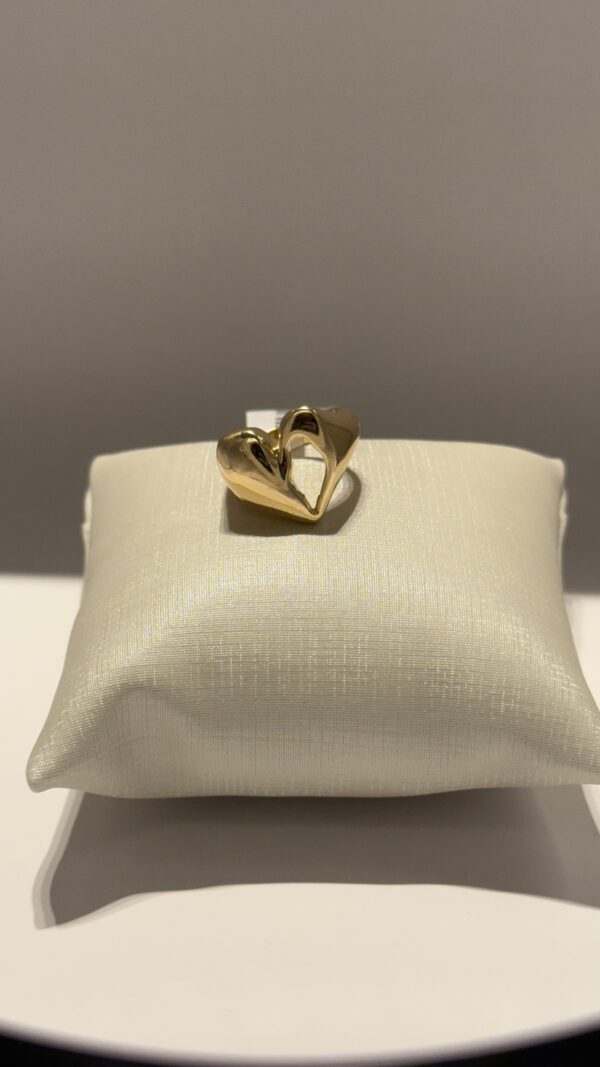 Anel Banhado a Ouro Coração Vazado Orgânico